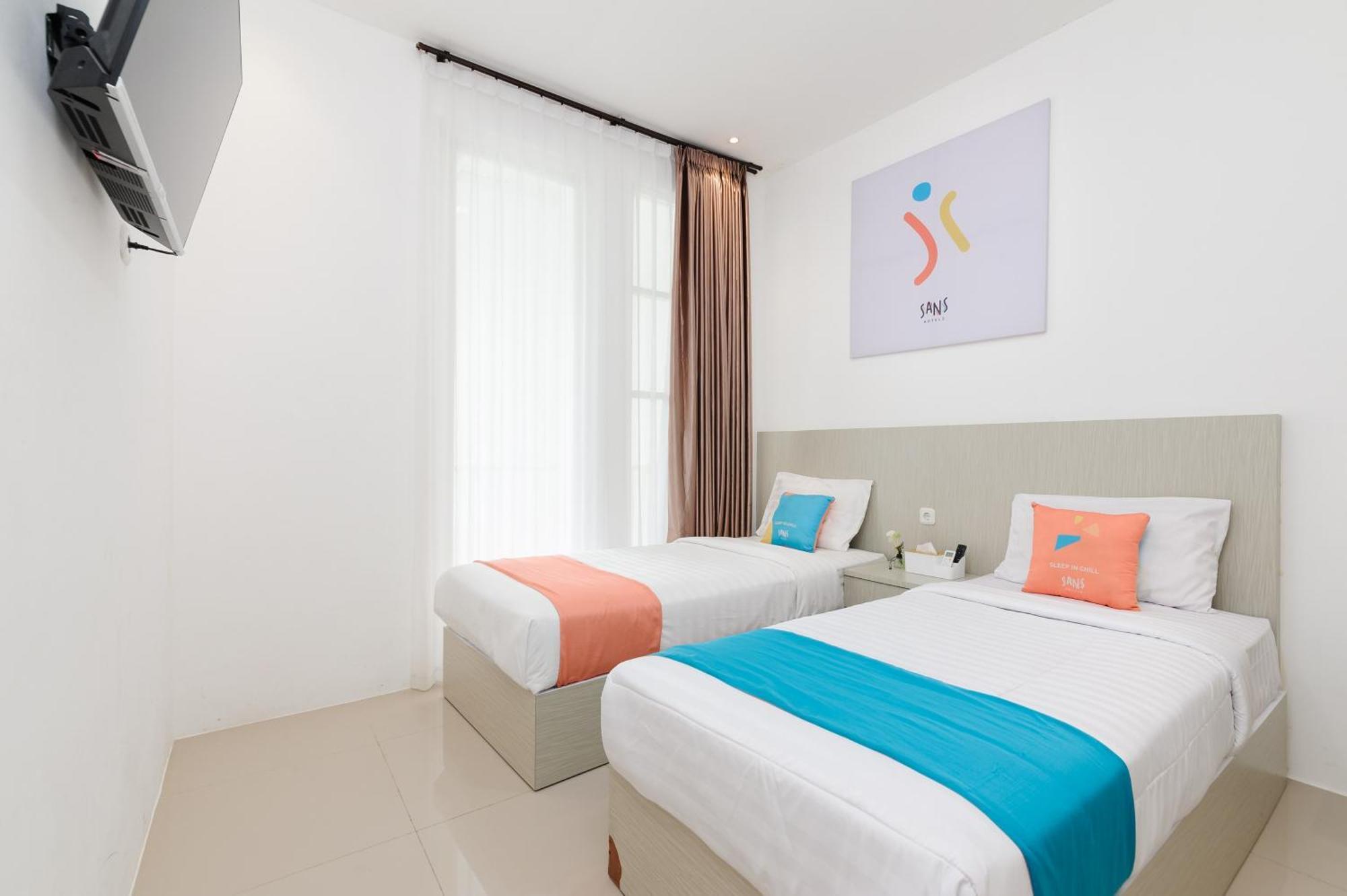 Sans Hotel La Vida Malang Ngadipuro Bagian luar foto